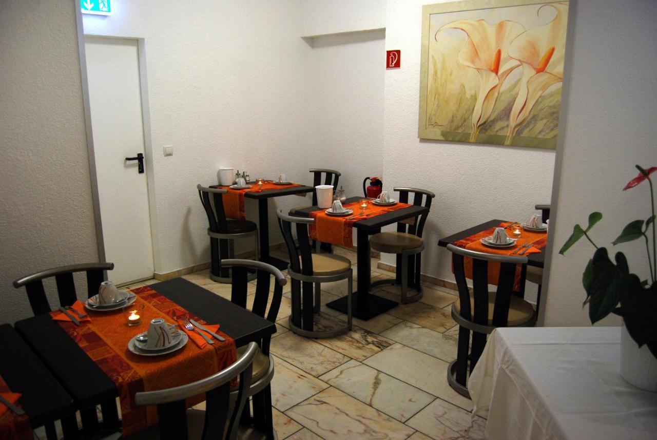 Hotel Rheinischer Hof Erkrath Εξωτερικό φωτογραφία